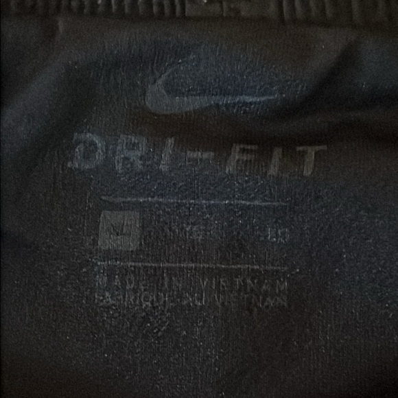 Nike running Shorts Size XL - Picture 4 of 4